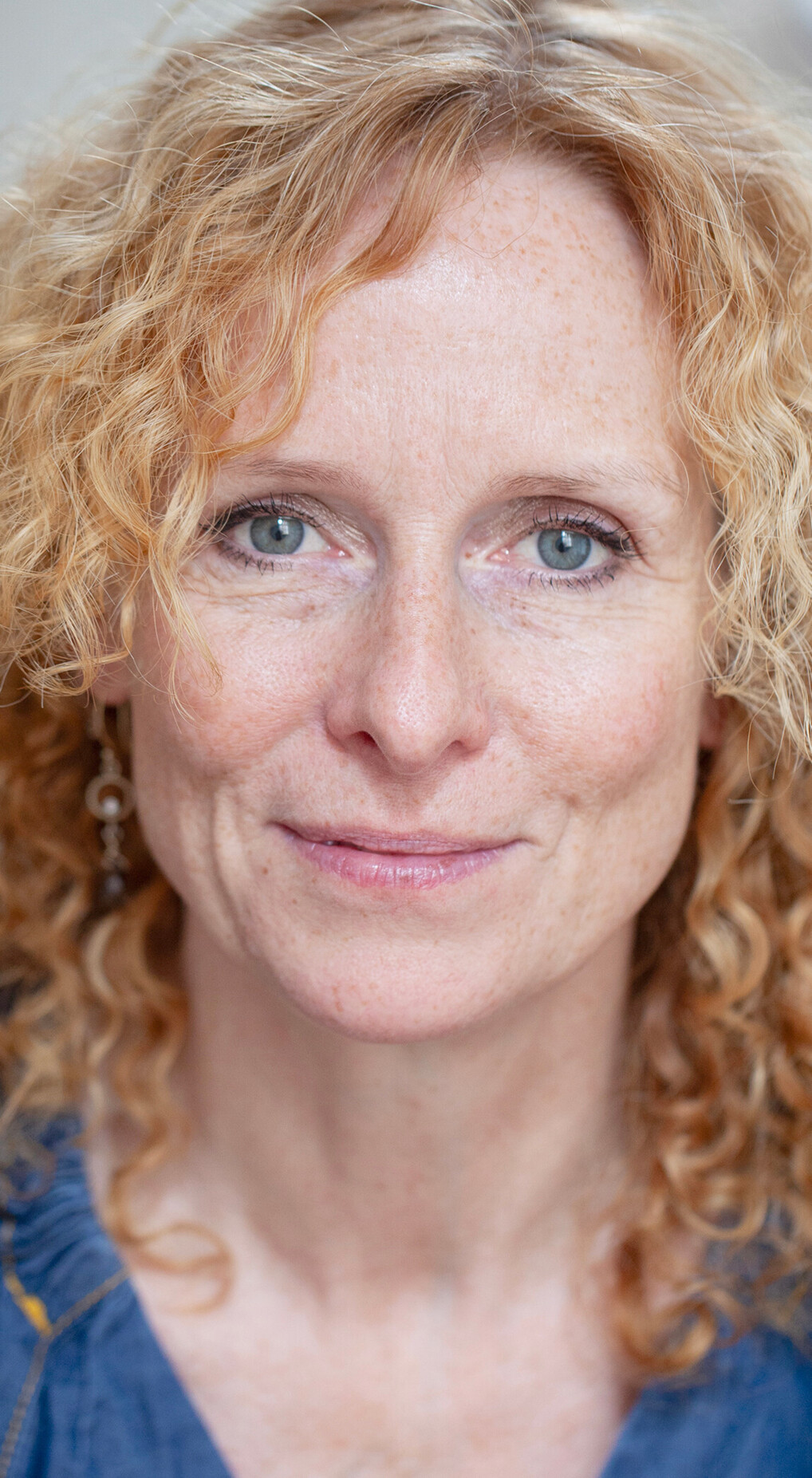 Johanne er skuespiller og underviser i TeaterLeg